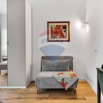 Rent 2 bedroom apartment of 71 m² in Milano