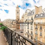 Rent 2 bedroom apartment of 115 m² in Champs-Elysées, Madeleine, Triangle d’or