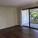 Rent 2 bedroom apartment of 80 m² in San Diego