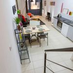 Rent a room of 73 m² in Lyon