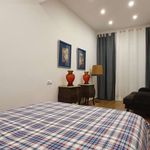 Rent 3 bedroom apartment of 76 m² in Barcelona