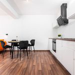 Wynajmij 2 sypialnię apartament z 45 m² w Warsaw