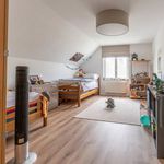 Huur 4 slaapkamer huis van 1500 m² in Lasne