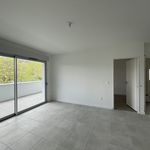 Rent 2 bedroom apartment of 45 m² in Saint-Jean-Pied-de-Port