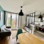 Rent 4 bedroom apartment of 10 m² in VersaillesPortable