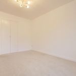 Rent 2 bedroom flat in Worthing