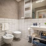 Rent 2 bedroom apartment of 87 m² in Firenze