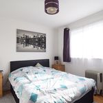 Rent 3 bedroom flat in Greenford