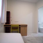 Rent 1 bedroom apartment of 14 m² in Sevilla