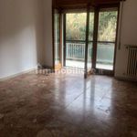 Rent 2 bedroom apartment of 85 m² in Lecco