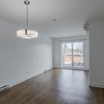 1 bedroom apartment of 710 sq. ft in Longueuil