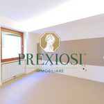Rent 4 bedroom apartment of 132 m² in Reggio di Calabria