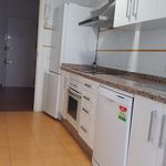 Rent 3 bedroom house of 90 m² in Sevilla