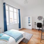 Louez une chambre de 163 m² à Bordeaux