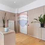 Rent 2 bedroom apartment of 86 m² in Milano