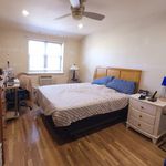 Rent 1 bedroom house of 57 m² in Staten Island