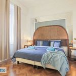 Affitto 6 camera casa di 250 m² in Milan