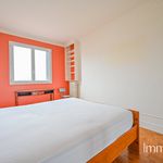 Rent 3 bedroom apartment of 90 m² in Montrouge
