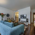 Rent 2 bedroom house of 160 m² in Porto