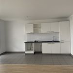 Rent 2 bedroom apartment of 74 m² in Reims