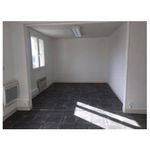Rent 3 bedroom apartment of 70 m² in Echauffour