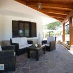 Rent 5 bedroom house of 175 m² in Neviano