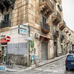 Rent 4 bedroom apartment of 100 m² in Palermo