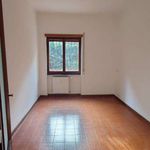Affitto 3 camera appartamento di 117 m² in Roma