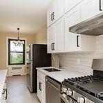 Rent 1 bedroom apartment of 78 m² in Queens