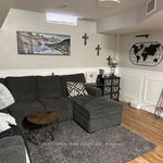 Rent 2 bedroom house of 62 m² in Clarington