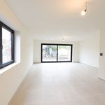 Rent 3 bedroom house of 252 m² in Zulte