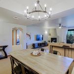 Rent 2 bedroom apartment of 183 m² in Maricopa