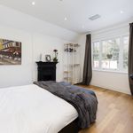 Rent 4 bedroom house in Leatherhead