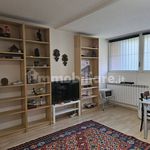 Affitto 1 camera appartamento di 35 m² in Rozzano