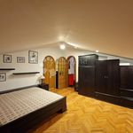 Najam 3 spavaće sobe stan od 115 m² u Lovran