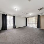 Rent 3 bedroom apartment in Karabar