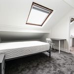 Rent 8 bedroom house in Leeds