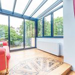 Rent 5 bedroom house of 360 m² in Ukkel