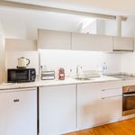 Rent 2 bedroom apartment of 50 m² in Porto