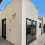Rent 1 bedroom apartment of 120 m² in Venice