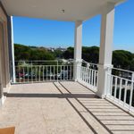 Rent 3 bedroom apartment of 165 m² in Cascais