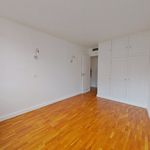 Rent 3 bedroom apartment of 89 m² in Paris
