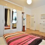 Miete 3 Schlafzimmer wohnung von 66 m² in Dusseldorf