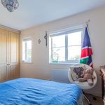 Rent 3 bedroom flat in Caerdydd