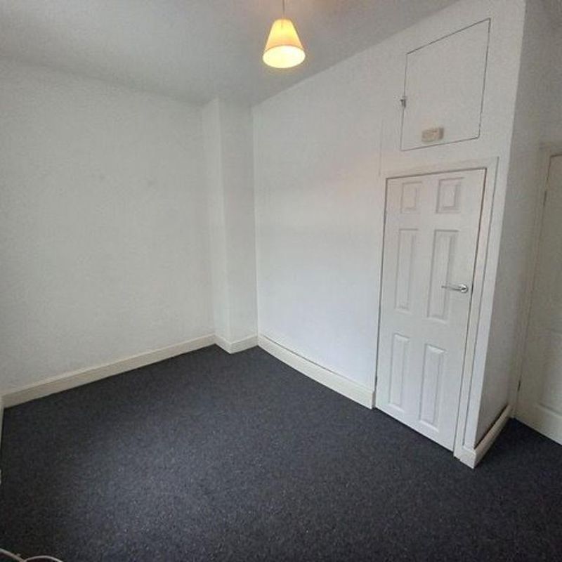 2 bedroom terraced house to rent South Newbarns