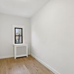 Rent 2 bedroom apartment of 700 m² in Bronxville