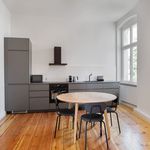 Rent 3 bedroom apartment of 117 m² in Berlin