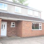 Rent 2 bedroom apartment in Sleaford