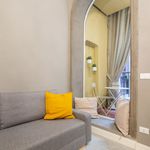 Affitto 3 camera appartamento di 150 m² in Firenze