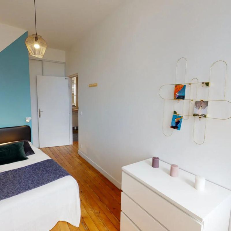 Welcoming double ensuite bedroom in the heart of Bordeaux